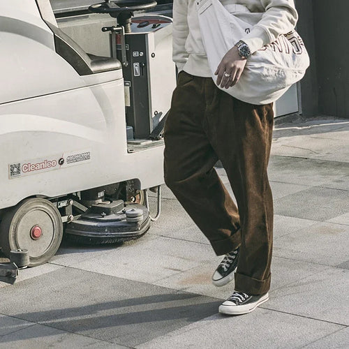 Cambridge Corduroy Pleated Trousers